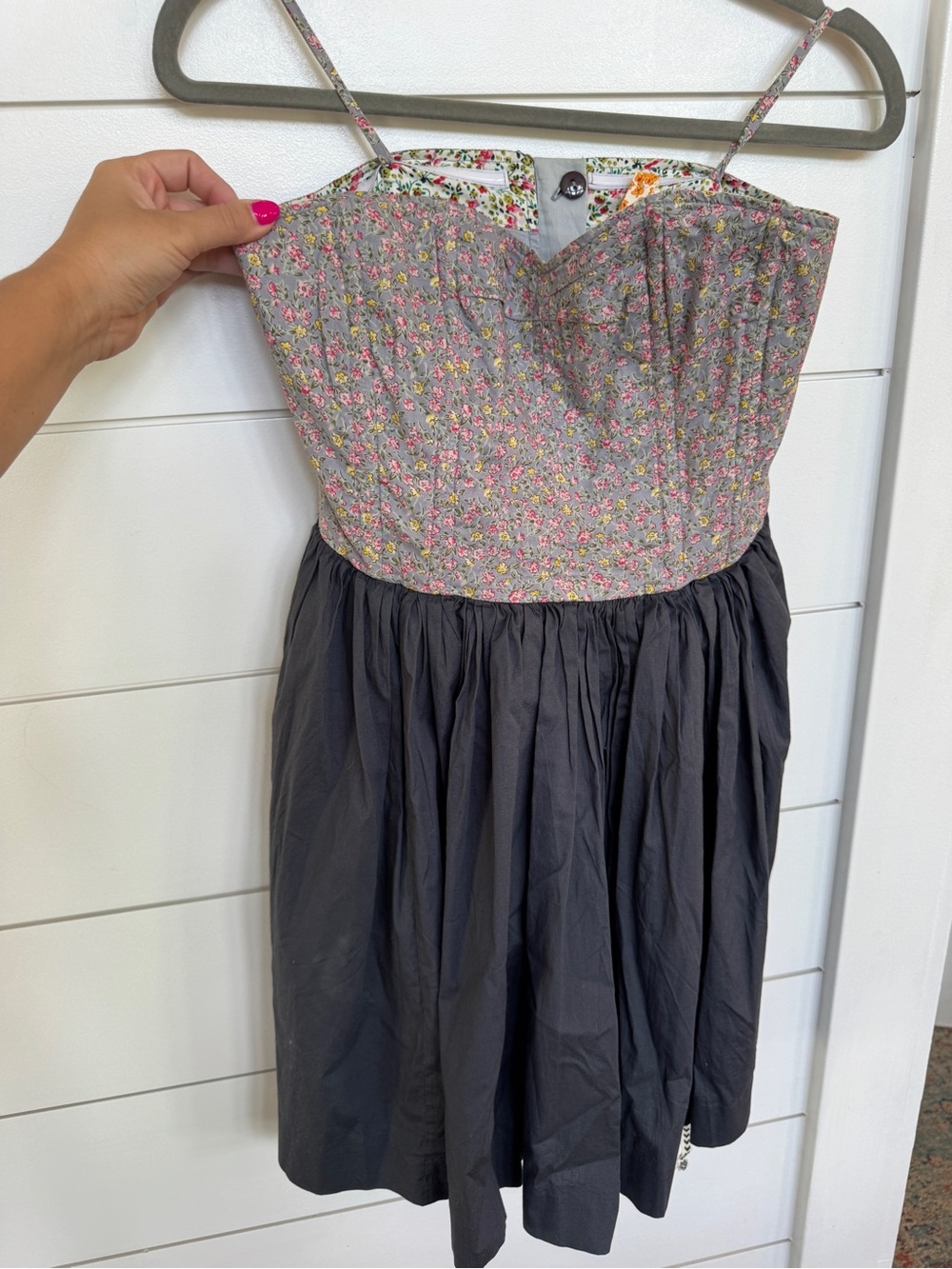 Anthropologie Maeve “Addy” Strapless Mini Dress
Size 0